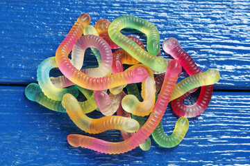 Multi-colored candy worms