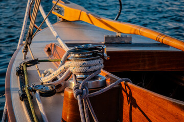 Accastillage d’un vieux voilier du lac, Léman © deGiacometti