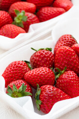 ふるさと納税の返礼品のいちご