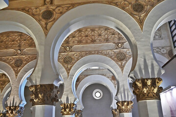 Toledo, interno della ex Sinagoga de Santa María La Blanca - Spagna