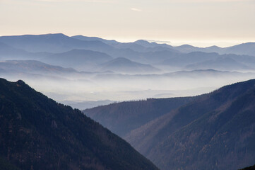Krajobraz górski. Tatry Zachodnie - obrazy, fototapety, plakaty