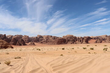 Fototapeta na wymiar Amazing lime rock formation in Saudi desert - Tabuk region (Neom project area)
