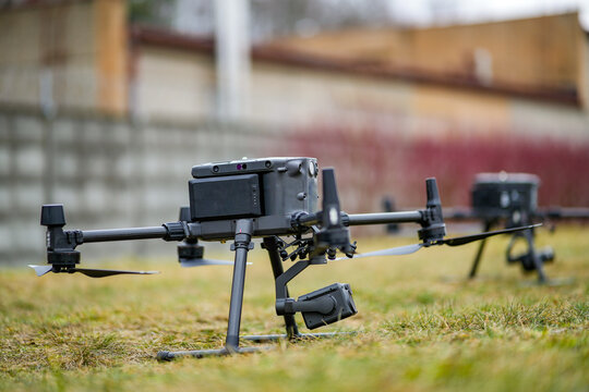 Industrial Advanced Drone with Enhanced Video Transmission, Efficient Battery System, Versatile Safety Features, High Payload Capacity, and Expandability