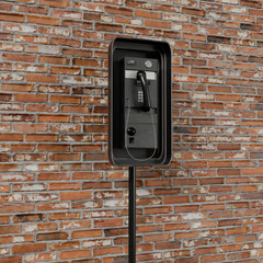 Slightly rusted payphone - Game asset creation