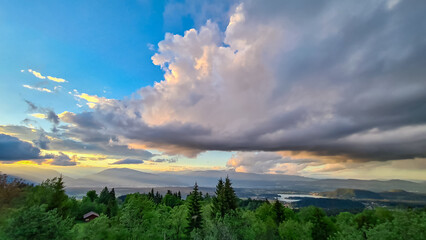 Scenic sunset view of Lake Faak seen from Altfinkenstein at Baumgartnerhoehe, Carinthia, Austria....