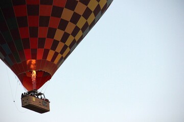 hot air balloon