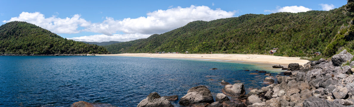 Playa Caleta C&oacute;ndor, Chile