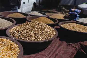 épices sur le marché en Tunisie