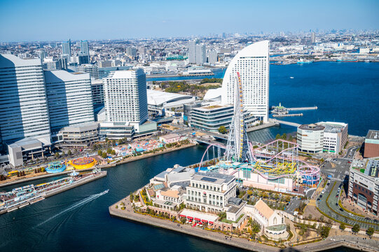 神奈川県横浜市みなとみらいの都市風景