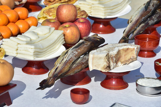 Food for the Korean ancestral rites ceremony table