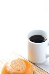 アンパンとコーヒーでひと休み