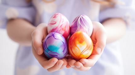 Fototapeta na wymiar Painting Easter eggs