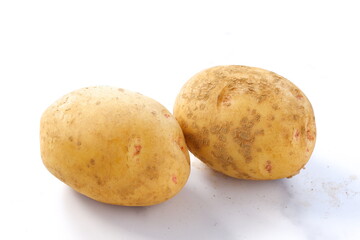 新鮮なジャガイモ
