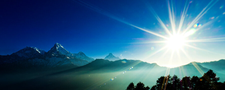 Annapurna Range Sunrise, Poon Hill View Point, Ghorepani, Annapurna Conservation Area, Himalaya, Nepal, Asia