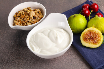 Traditional homemade Greek yoghurt with granola