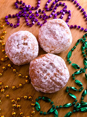 In Poland, jelly or cream-filled paczki are eaten especially on Fat Thursday, the last Thursday before Lent, but in America, paczki are consumed on Fat Tuesday.