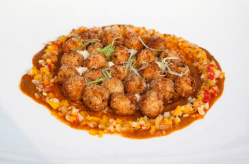 View of the fried meat balls