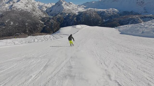 4k, skiing in the Valmalenco ski area, Italy
