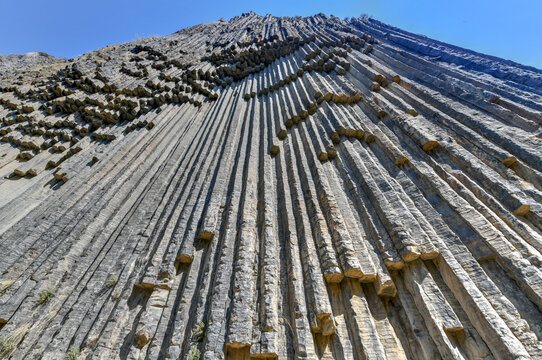 Symphony Rocks - Armenia