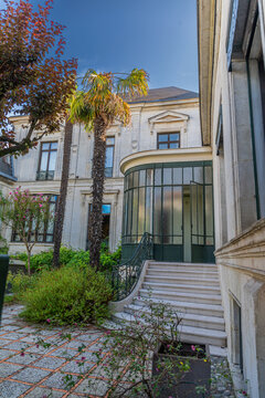 Beaut&eacute; architecturale du centre ville de Cognac, Charente-Maritime