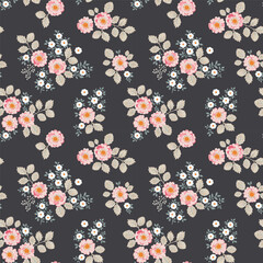 Seamless vector pattern with a vintage-style bouquet of flowers on a black background. Flowers include pale pink roses, white inflorescences and beige foliage.