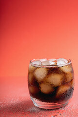 wet, drink, alcohol, ice, glass, soda, beverage, whiskey, refreshment, drop, liquid, cool, cold, bubble, photography, bar, ice cube, cocktail