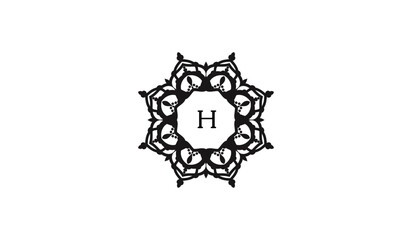 Luxury Classical Star Alphabetical Logo