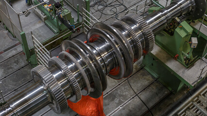 Assembly of a steam turbine rotor in a plant workshop. © Елена Бионышева-Абра