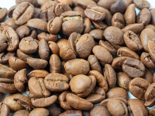 Obraz premium close-up of roasted coffee beans. Tonic drink