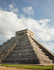 pirámide de Chichén Itzá, Templo de Kukulcán una de las nuevas siete maravillas del mundo...