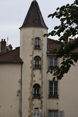 Fototapeta na wymiar Old building in Macon, France 