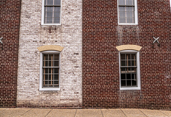 Fototapeta na wymiar Dual Colored Brick Facade in Historic Williamsburg Virginia