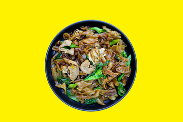 Stir-fried rice noodles with soy sauce and pork