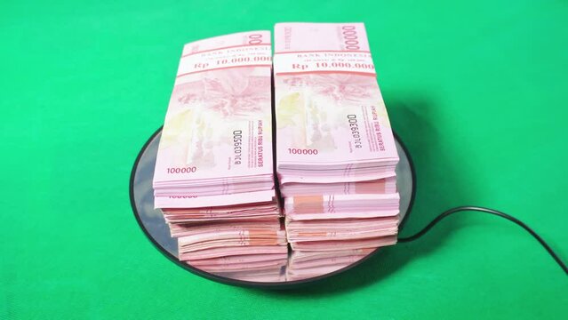 100,000 Indonesian currency