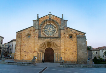 Fototapeta premium Church of San Pedro Apostol (12th-13th centuries). Avila, Castile and Leon, Spain.