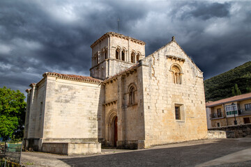 Fototapeta na wymiar Romanesque church of San Nicolas de Bari (12th century). El Almiñe, Burgos, Spain.
