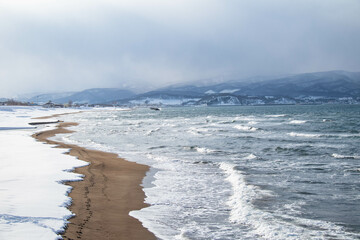 真冬の浜辺