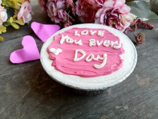Pink cake valentines and rose flowers