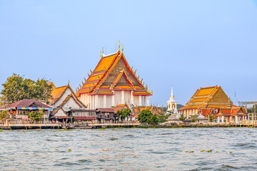 famous Wat Kalayanamitr Tempel,