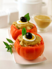 Stuffed tomatoes with avocado cream