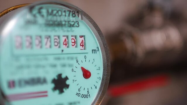 Water meters of hot water in real apartments in Europe