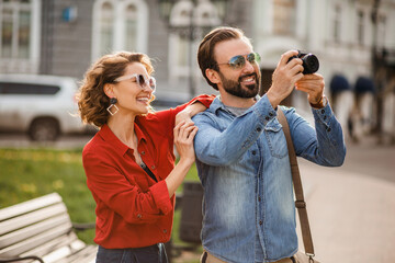 Fototapeta premium man and woman on romantic vacation walking together