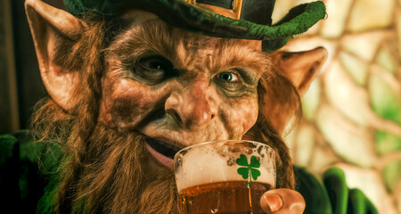 Leprechaun in green hat holding beer with shamrock on glass, with mischievous smile, evoking spirit of Saint Patrick's Day celebrations