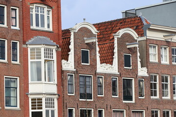 Obraz premium Amsterdam Nieuwe Herengracht Canal House Facades with Neck Gables Close Up, Netherlands