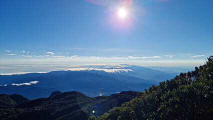 Espectacular Vista panorámica desde la cima del Volcán Barú en panama.