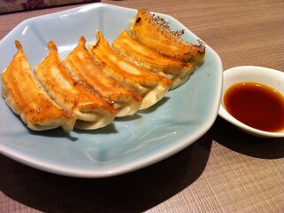 シンプルな餃子
