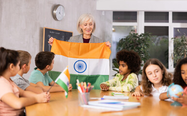 Kids learning together about india in geography class