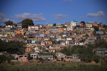 Fototapeta na wymiar colorful houses on a hill in Madagascar