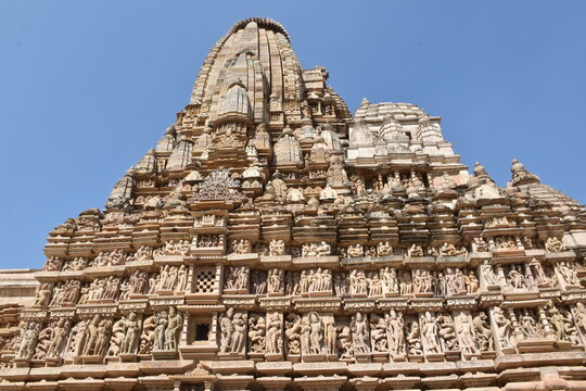 This is photo of Parsvanath Jain temple at Khajuraho in India