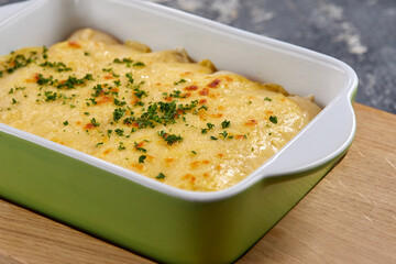 cannelloni with minced meat and cheese